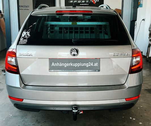 Nachrüstung einer abnehmbaren Brink Anhängerkupplung am SKODA OCTAVIA III Combi