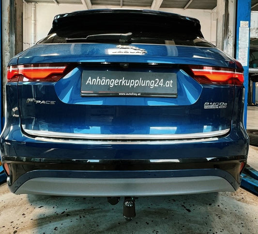 Nachrüstung einer abnehmbaren AUTO-Hak Anhängerkupplung am JAGUAR F-PACE