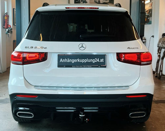 Nachrüstung einer abnehmbaren Westfalia Anhängerkupplung am MERCEDES-BENZ GLB