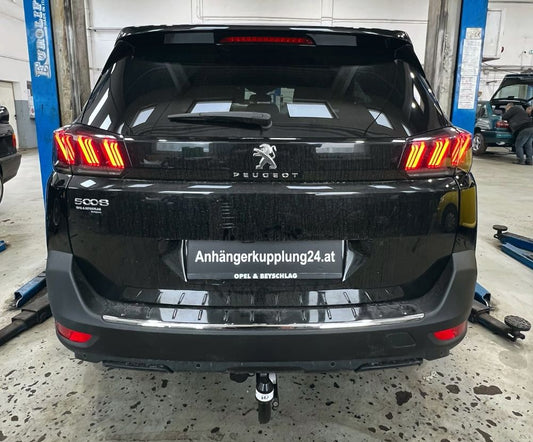 Nachrüstung einer abnehmbaren GDW Anhängerkupplung am PEUGEOT 5008 II