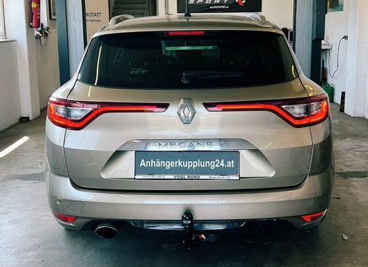 Nachrüstung einer abnehmbaren ORIS Anhängerkupplung am Renault MEGANE IV Grandtour