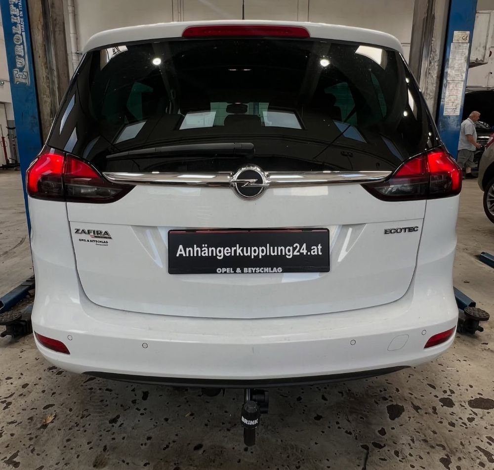 Abnehmbare Brink Anhängerkupplung für den Opel Zafira Tourer C