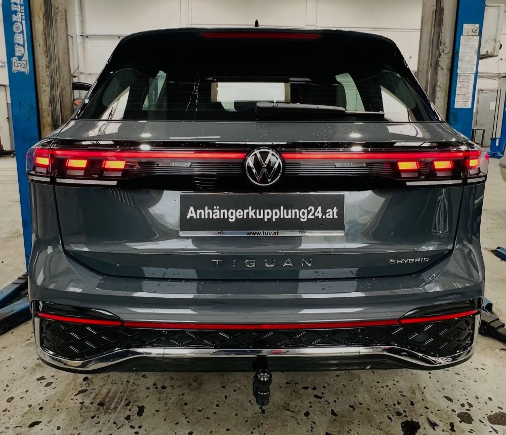 Nachrüstung einer schwenkbaren Vapos Anhängerkupplung am VW Tiguan MK3