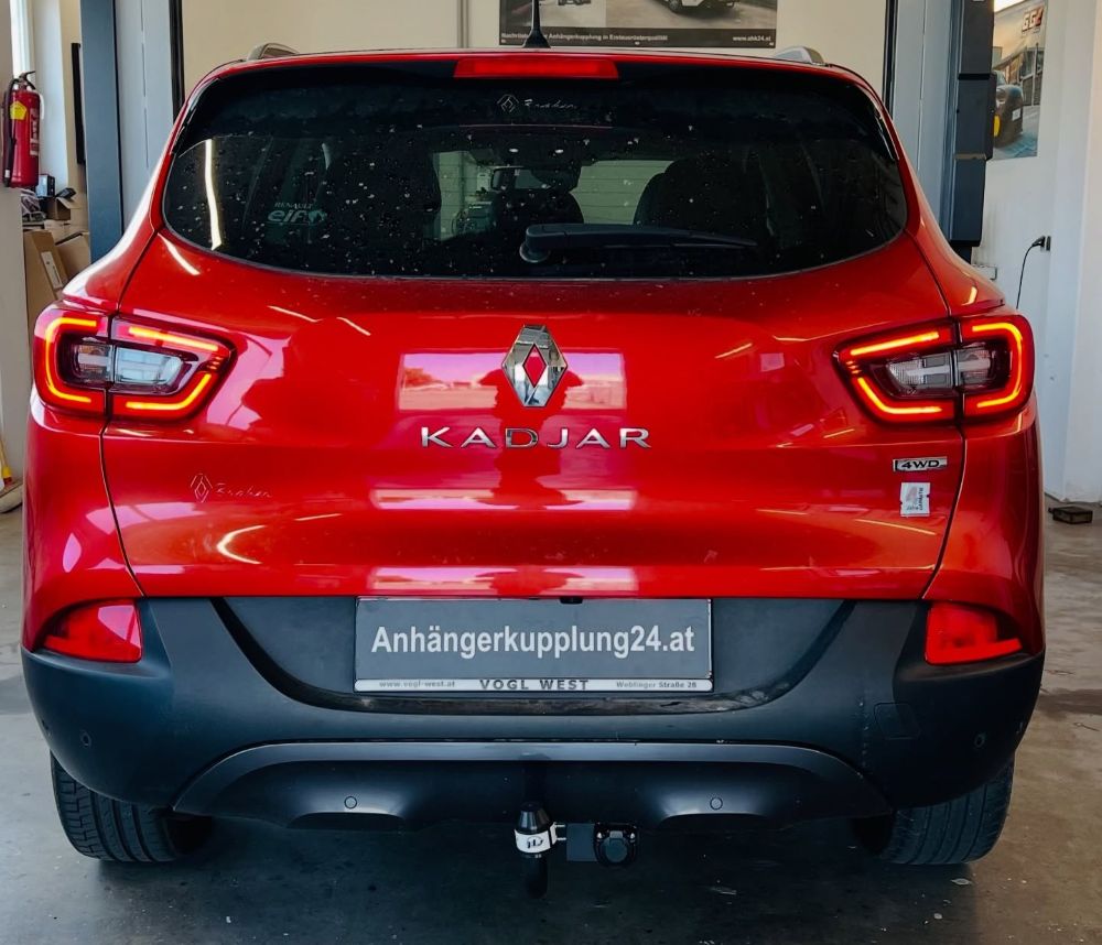 Nachrüstung einer starren GDW Anhängerkupplung am Renault Kadjar – professionelle Montage durch unsere Fachwerkstatt